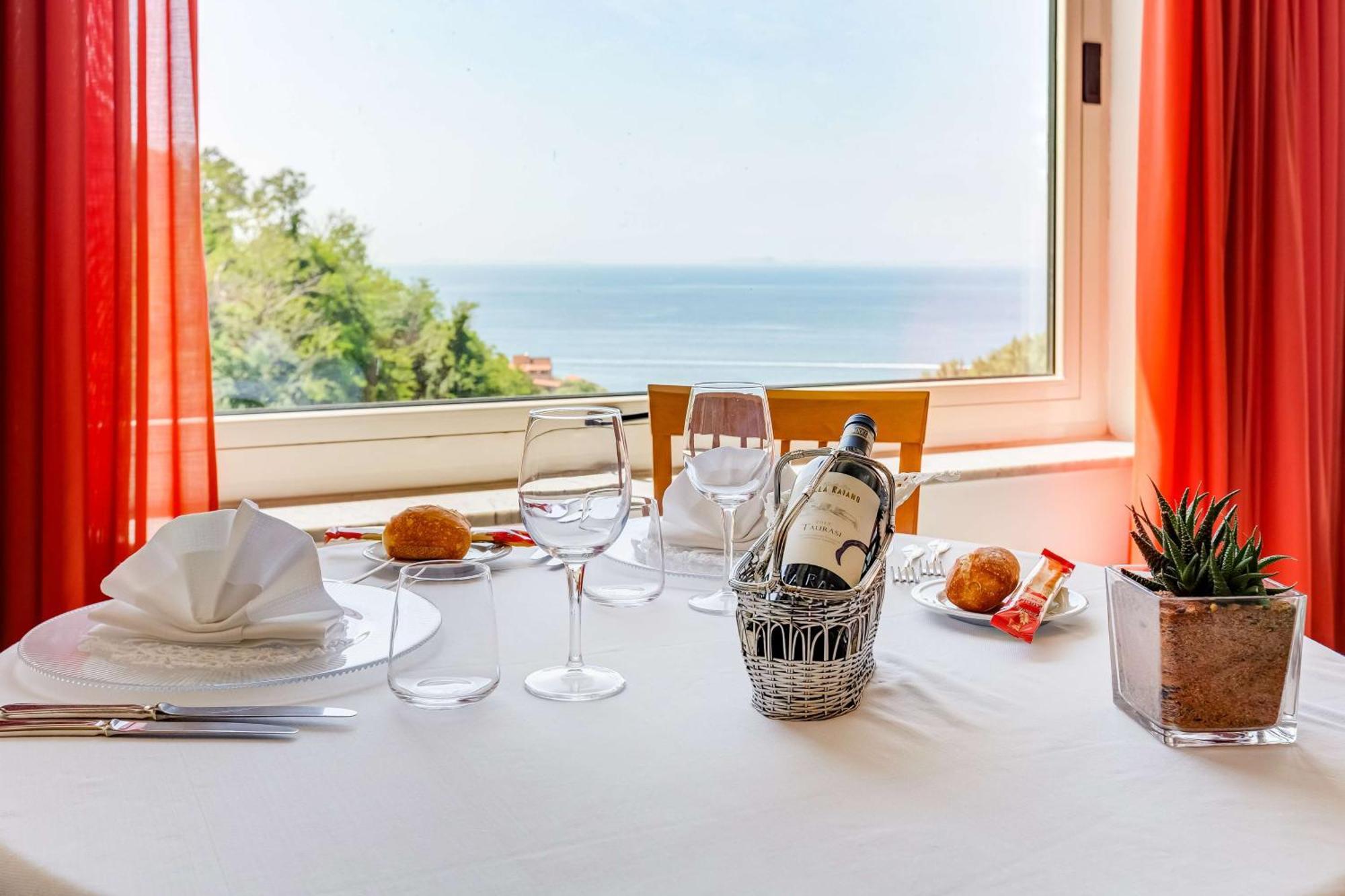 Best Western Hotel La Solara Sorrento Kültér fotó